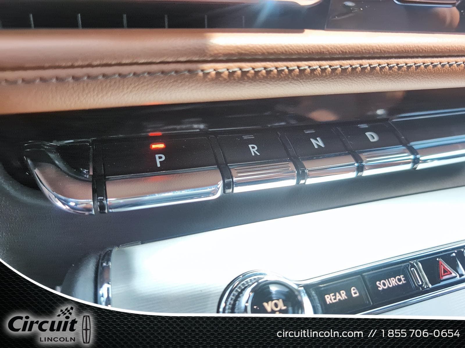 Lincoln Aviator 2023 — photo 15