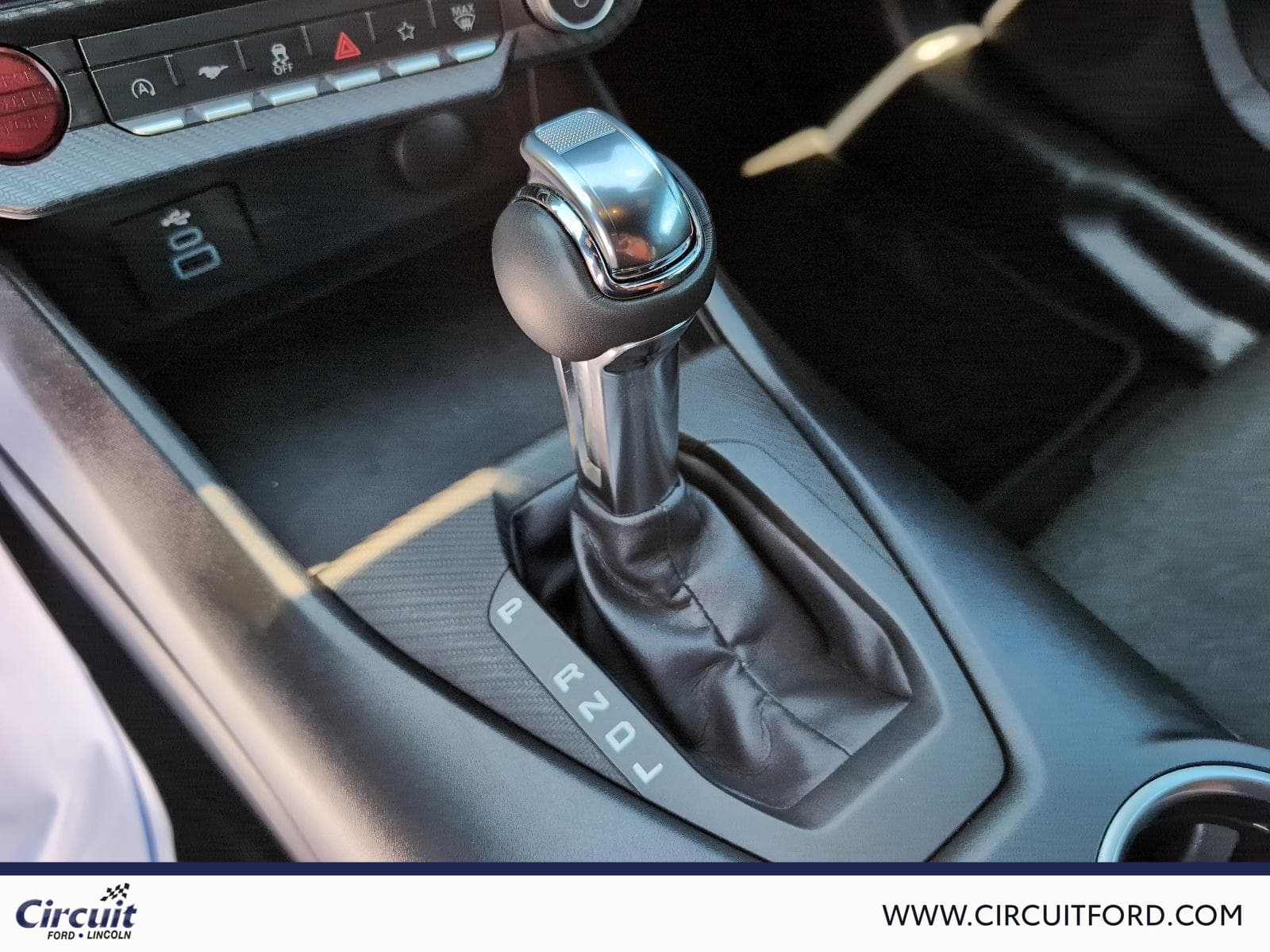 Ford Mustang 2024 — photo 15