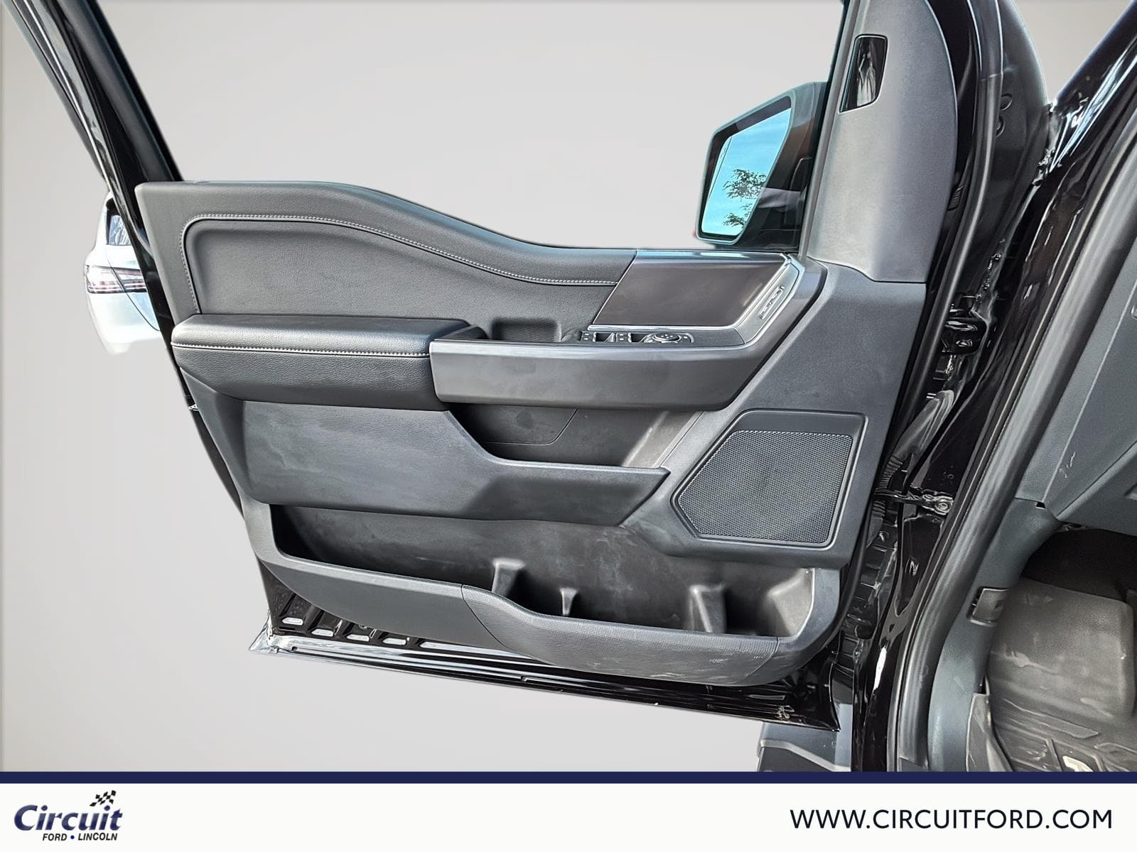 Ford F-150 2024 — photo 12