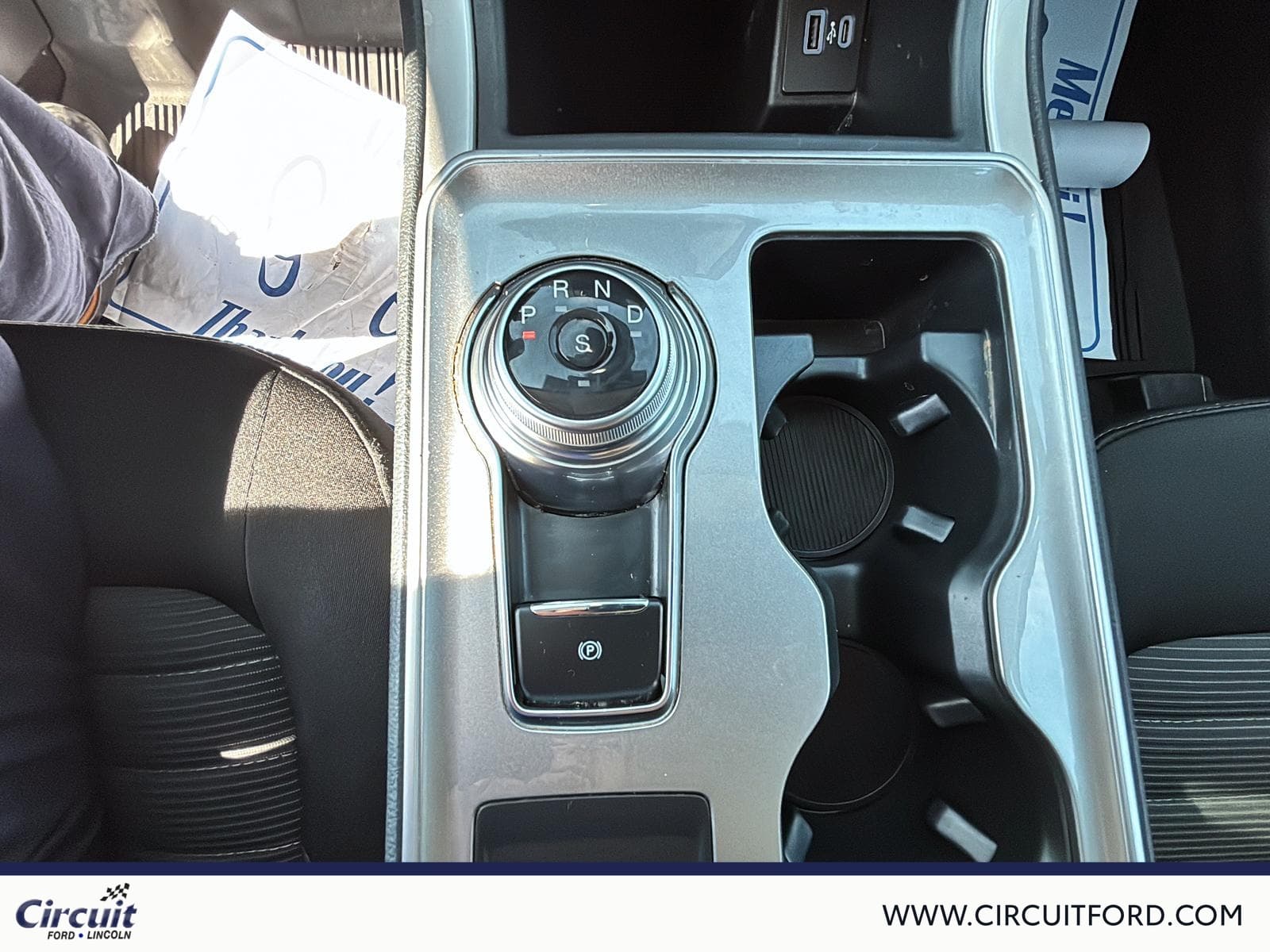 Ford Edge 2024 — photo 16