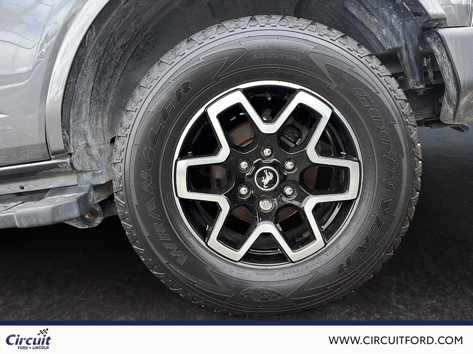 Ford Bronco 2024 — photo 8