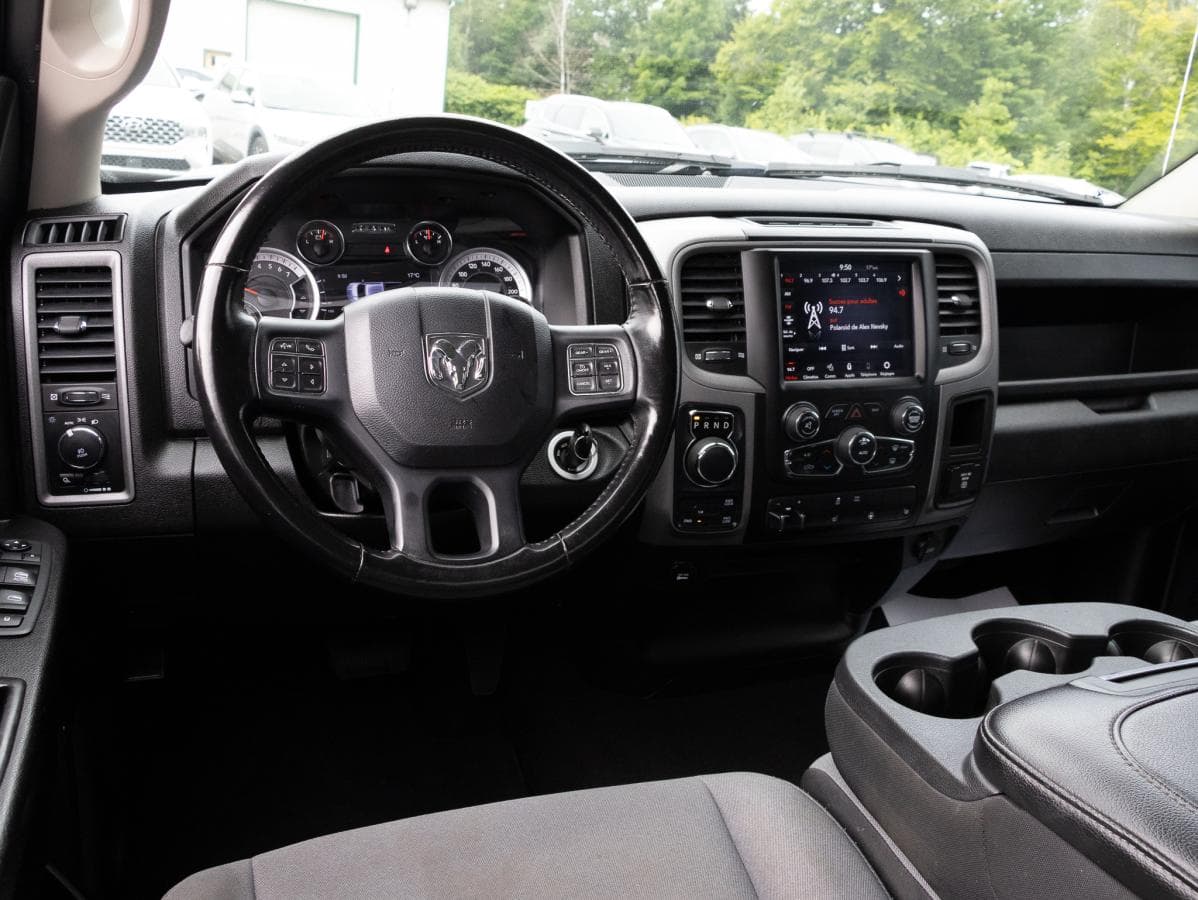 RAM 1500 2021 — photo 15