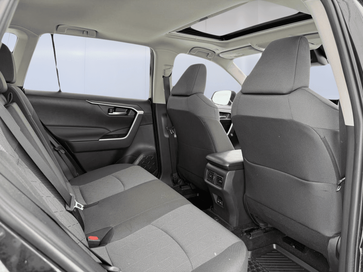 Toyota RAV4 XLE 2025 — photo 20