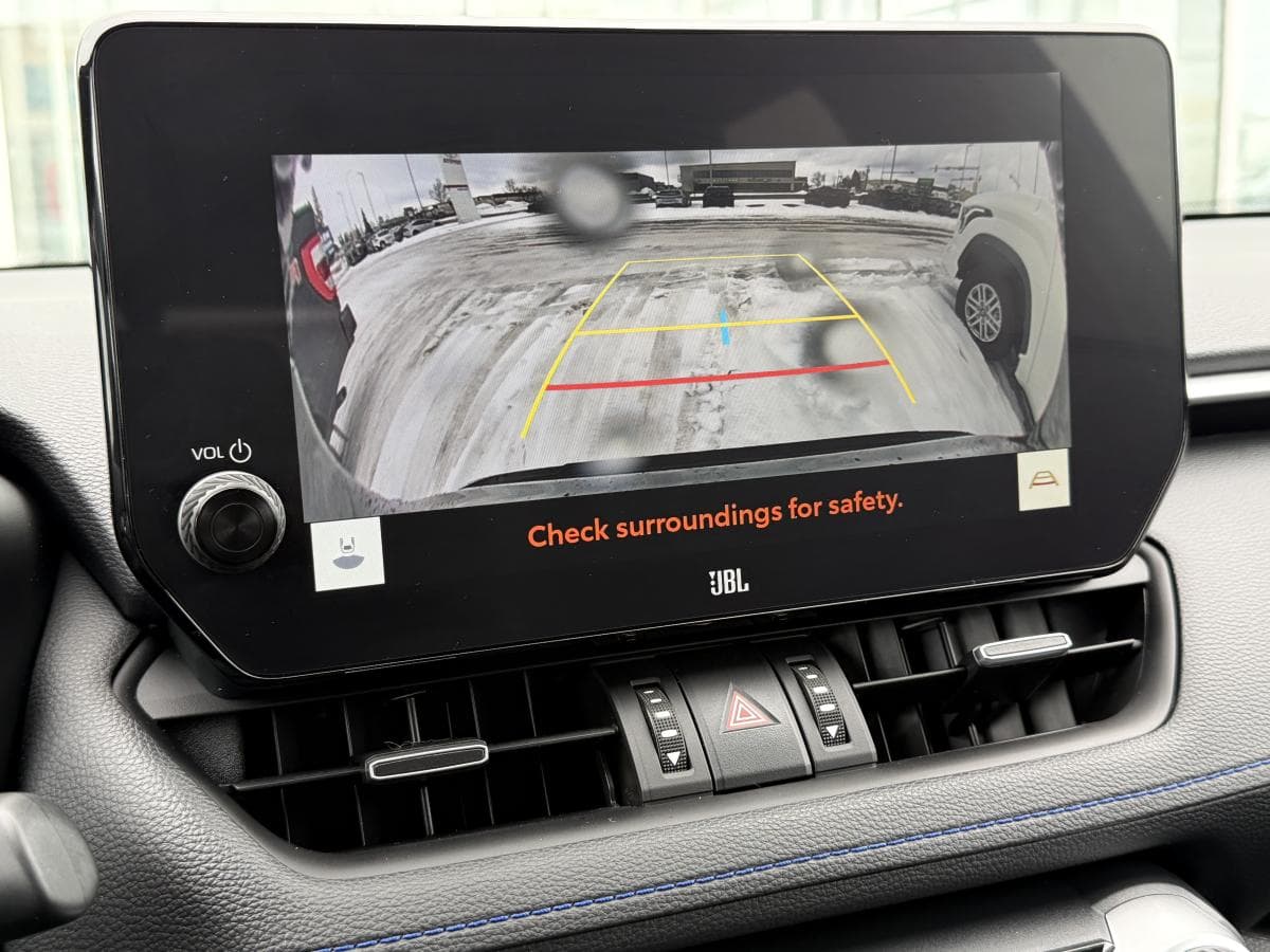Toyota RAV4 Hybrid XSE 2024 — photo 14