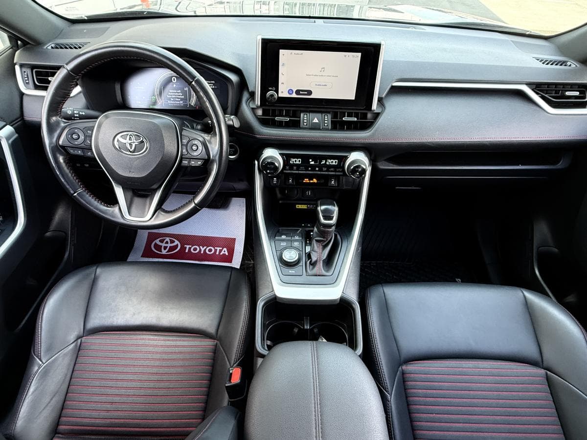 Toyota RAV4 Prime XSE 2023 — photo 15