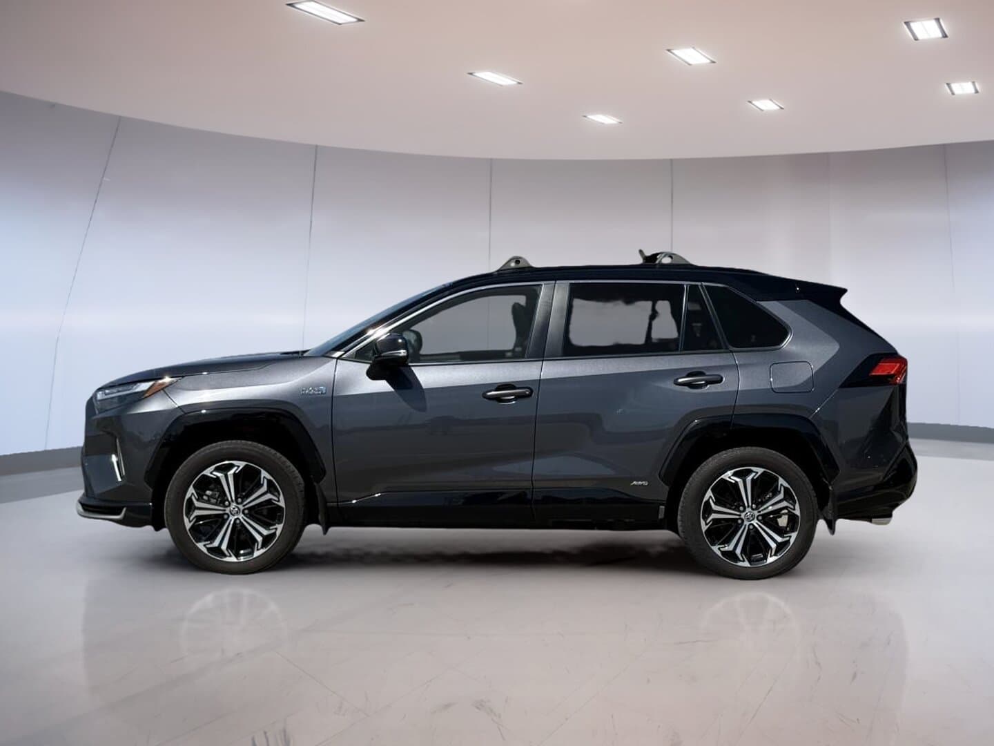 Toyota RAV4 Prime XSE 2023 — photo 4