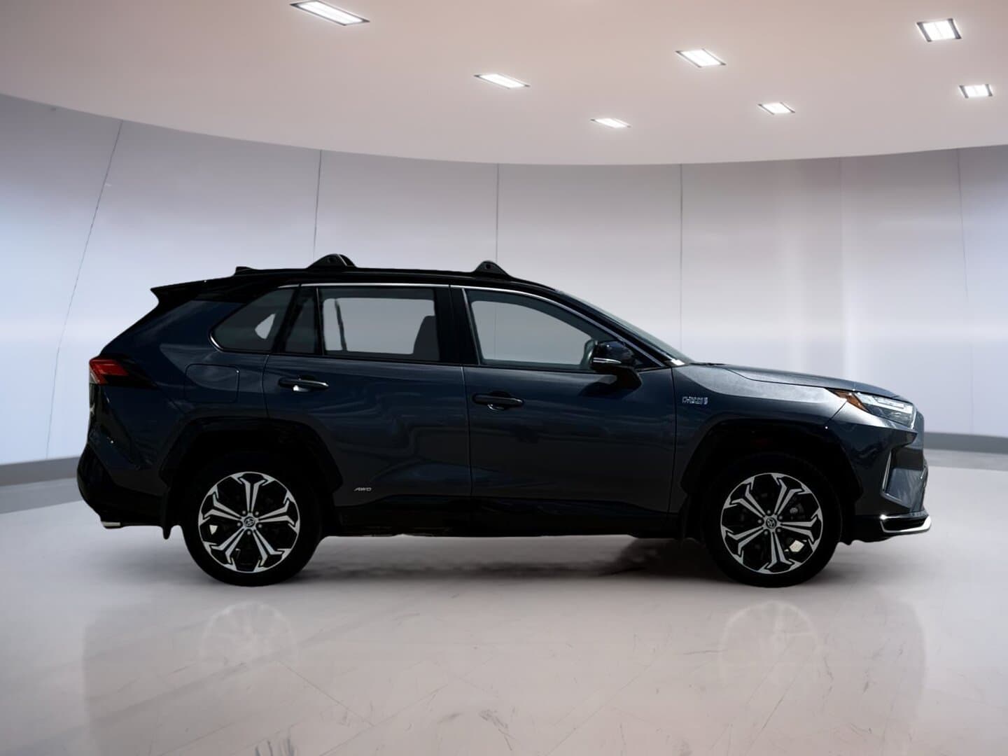 Toyota RAV4 Prime XSE 2023 — photo 8