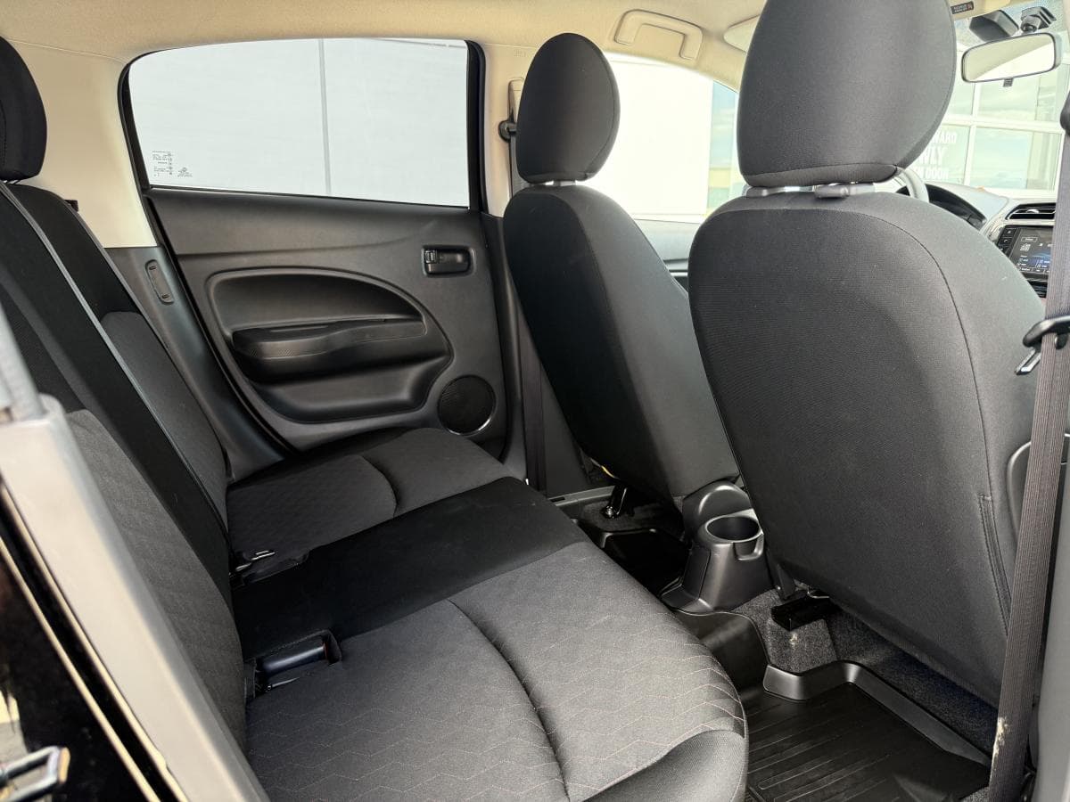 Mitsubishi Mirage ES 2024 — photo 20