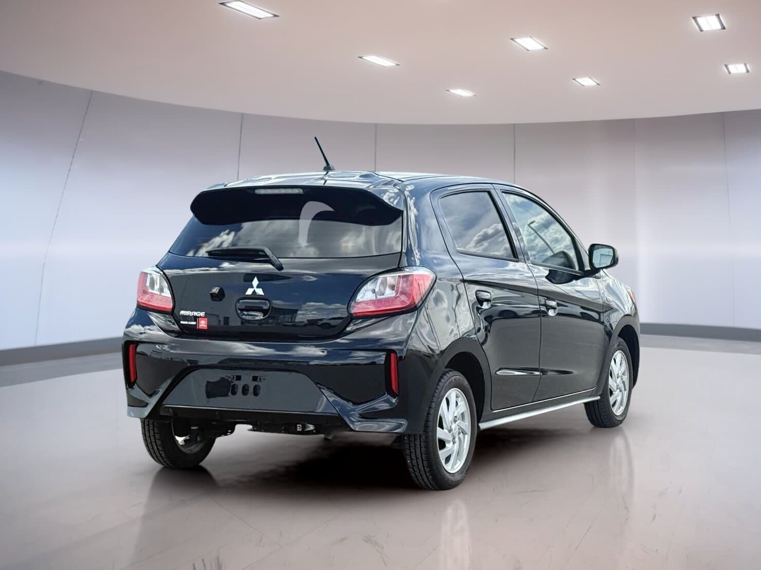 Mitsubishi Mirage ES 2024 — photo 6