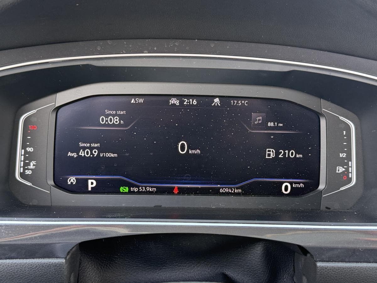 Volkswagen Tiguan Comfortline 2024 — photo 11