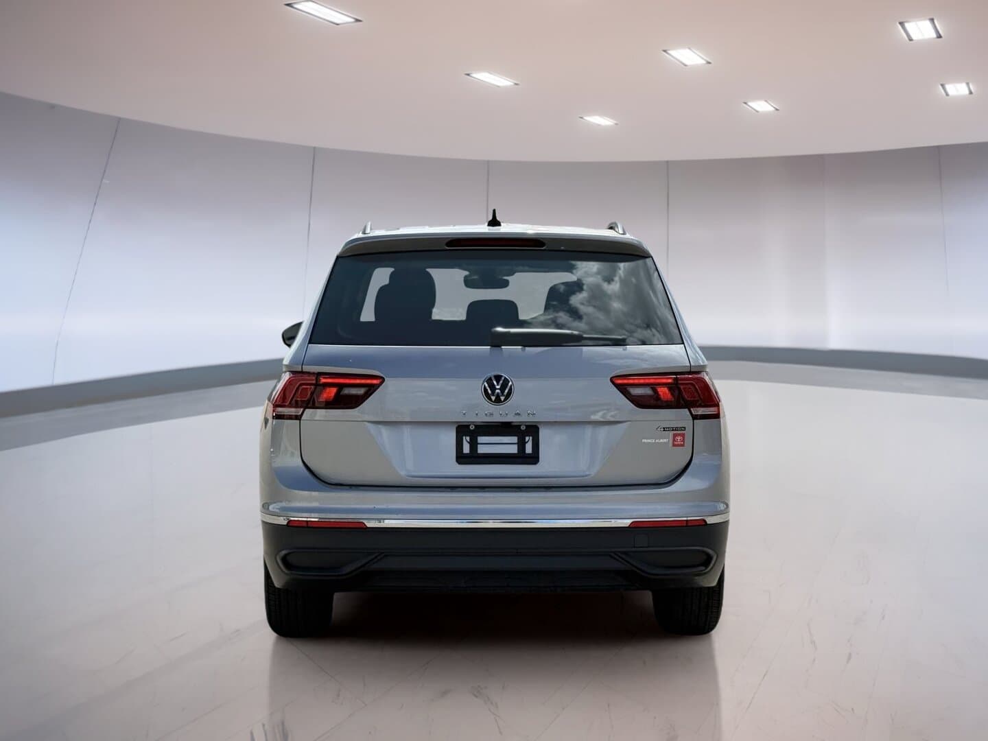 Volkswagen Tiguan Comfortline 2024 — photo 6