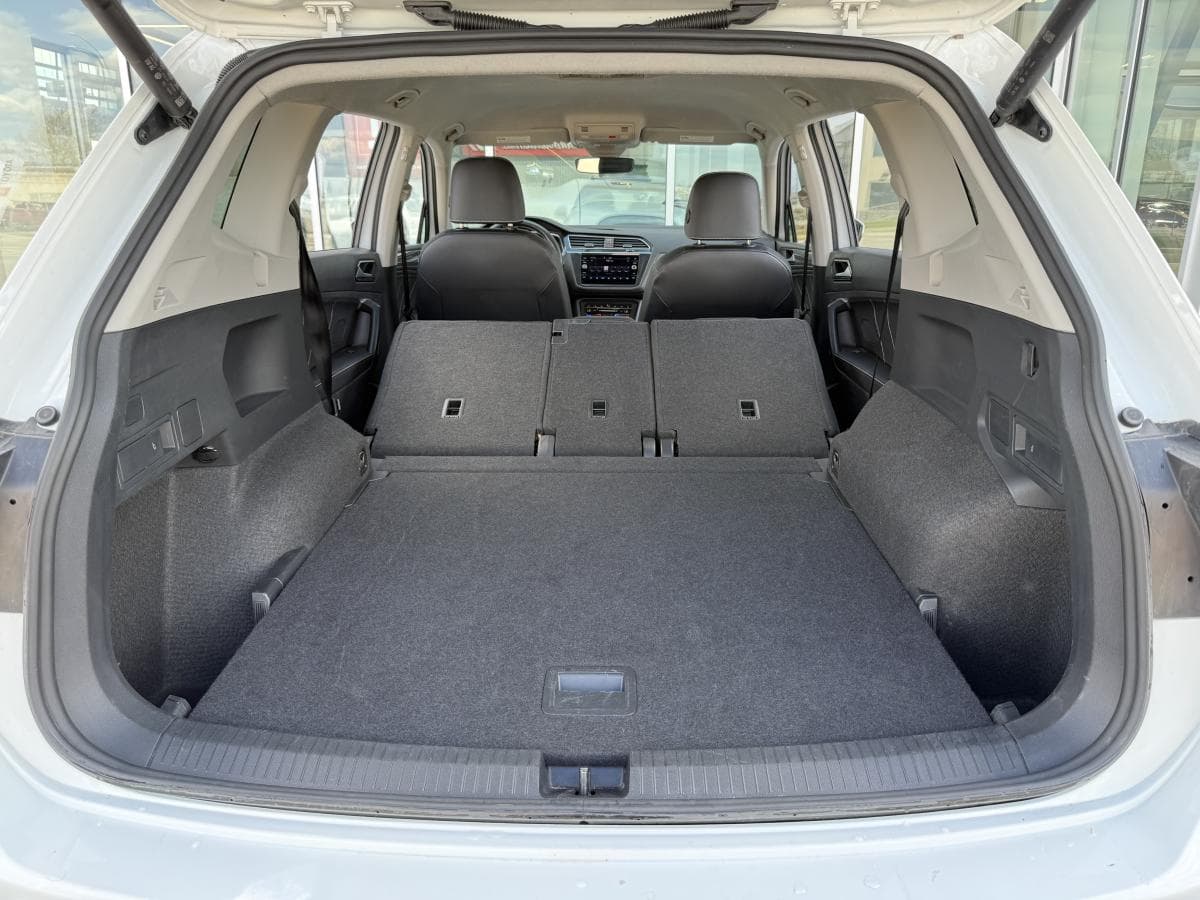 Volkswagen Tiguan Comfortline 2024 — photo 19