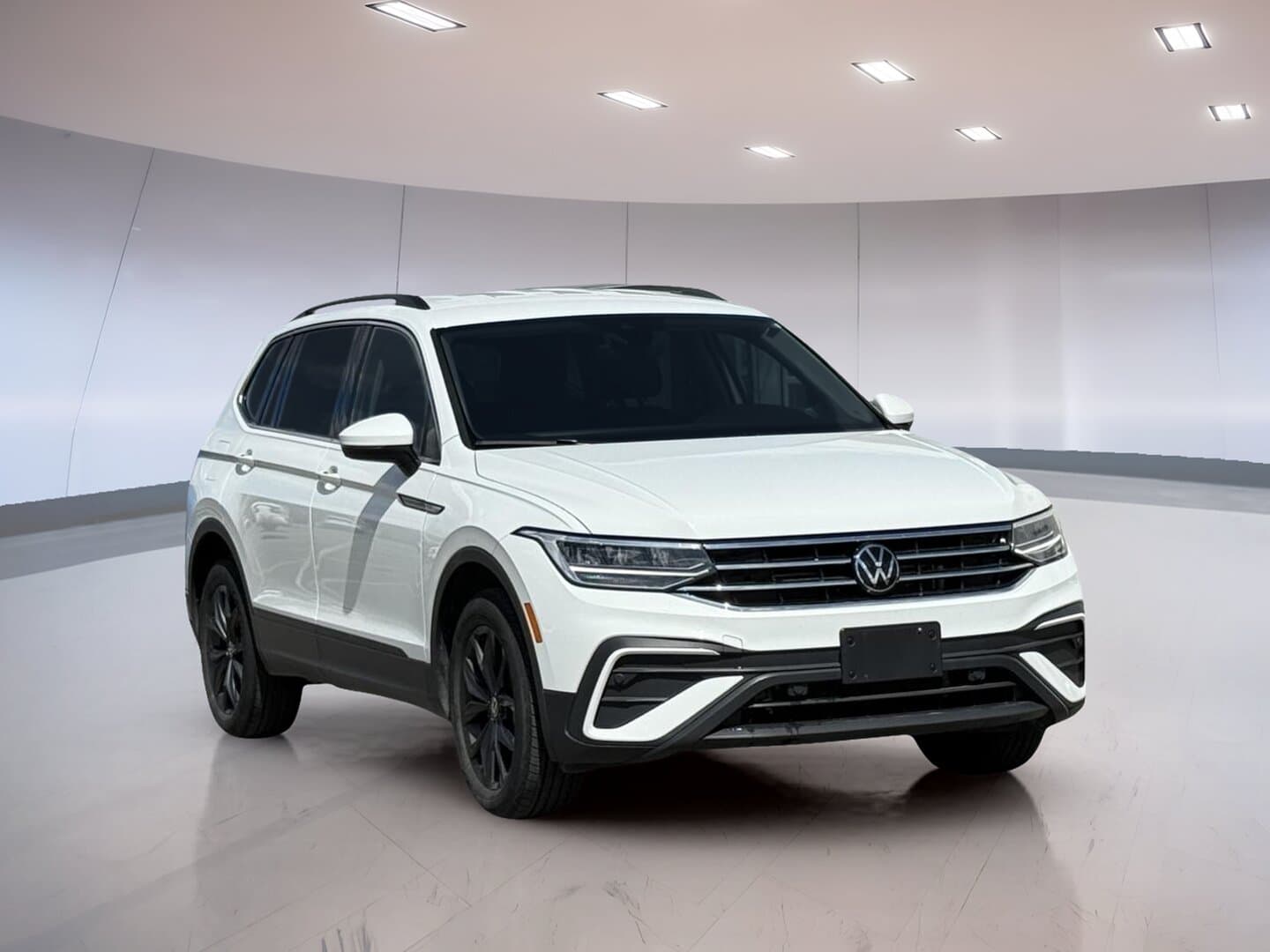 Volkswagen Tiguan Comfortline 2024 — photo 8
