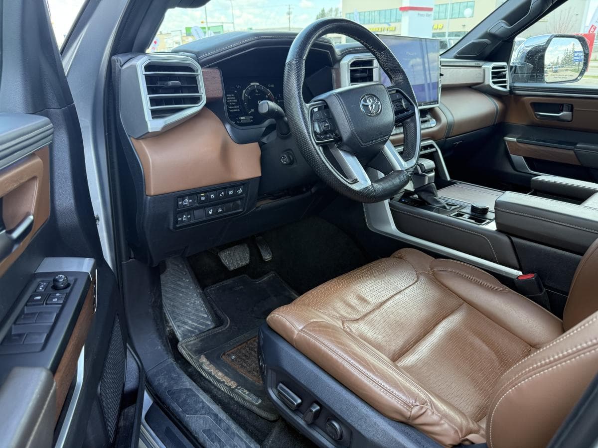 Toyota Tundra Platinum Hybrid 2024 — photo 11