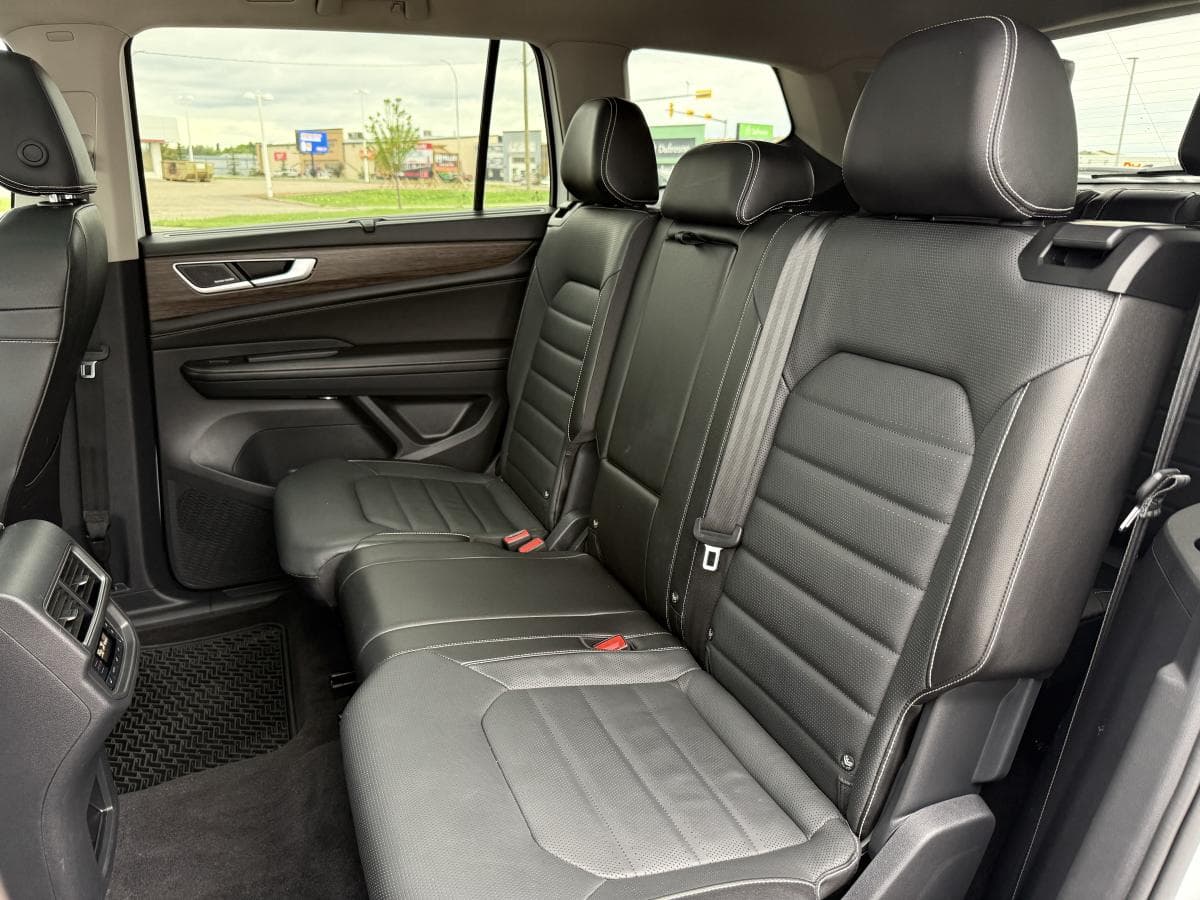 Volkswagen Atlas Highline 2024 — photo 17