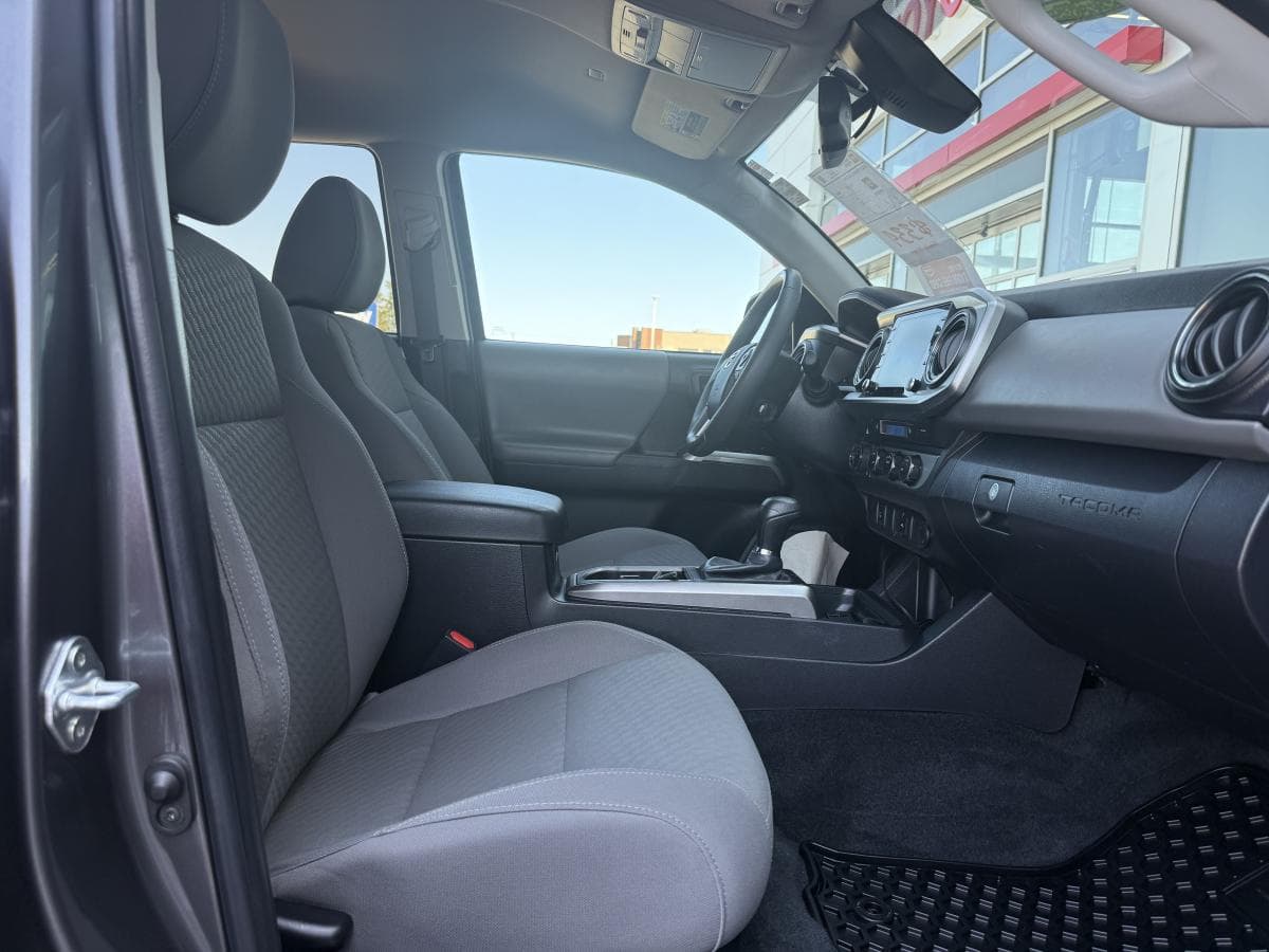 Toyota Tacoma Base 2023 — photo 20