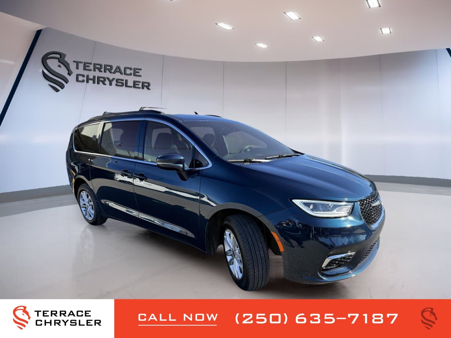Chrysler Pacifica Touring AWD 2022 — photo 7