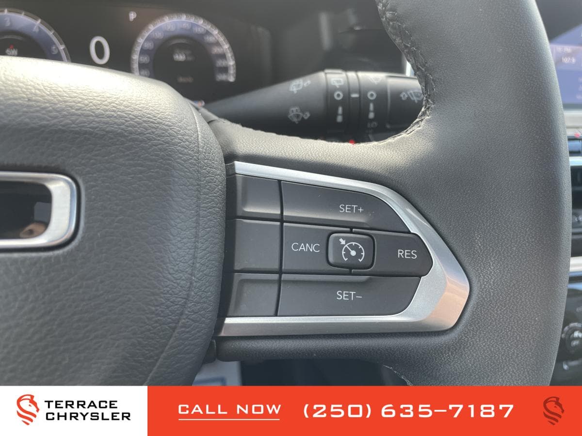 Jeep Compass Altitude 4x4 2025 — photo 15