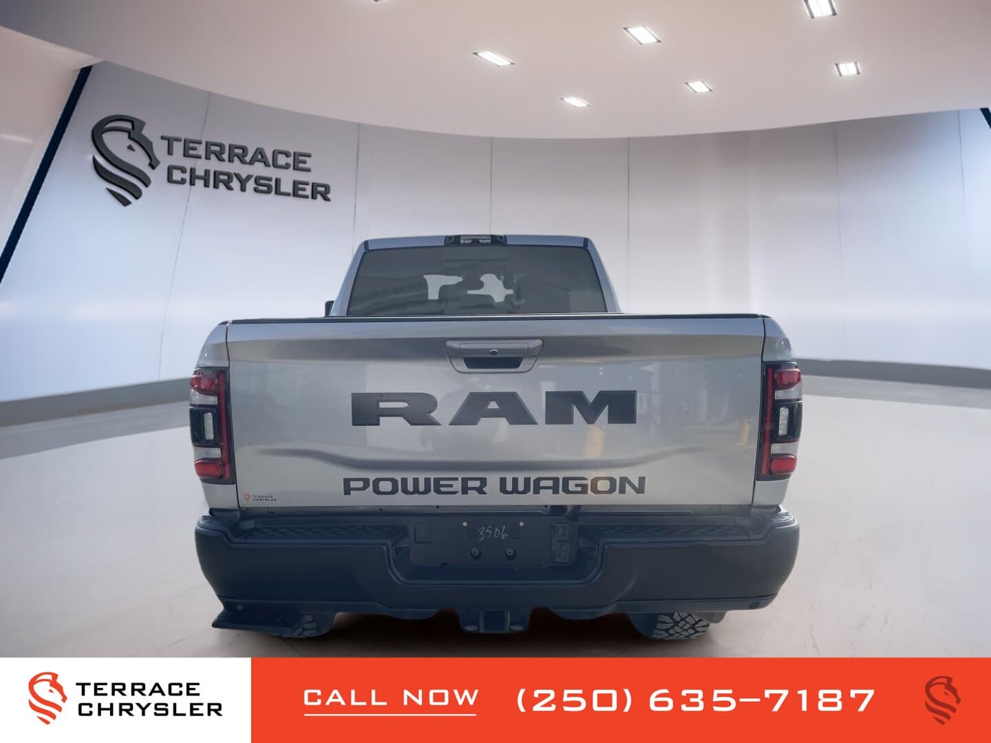 RAM 2500 Power Wagon 4x4 Crew Cab 6'4" Box 2023 — photo 4