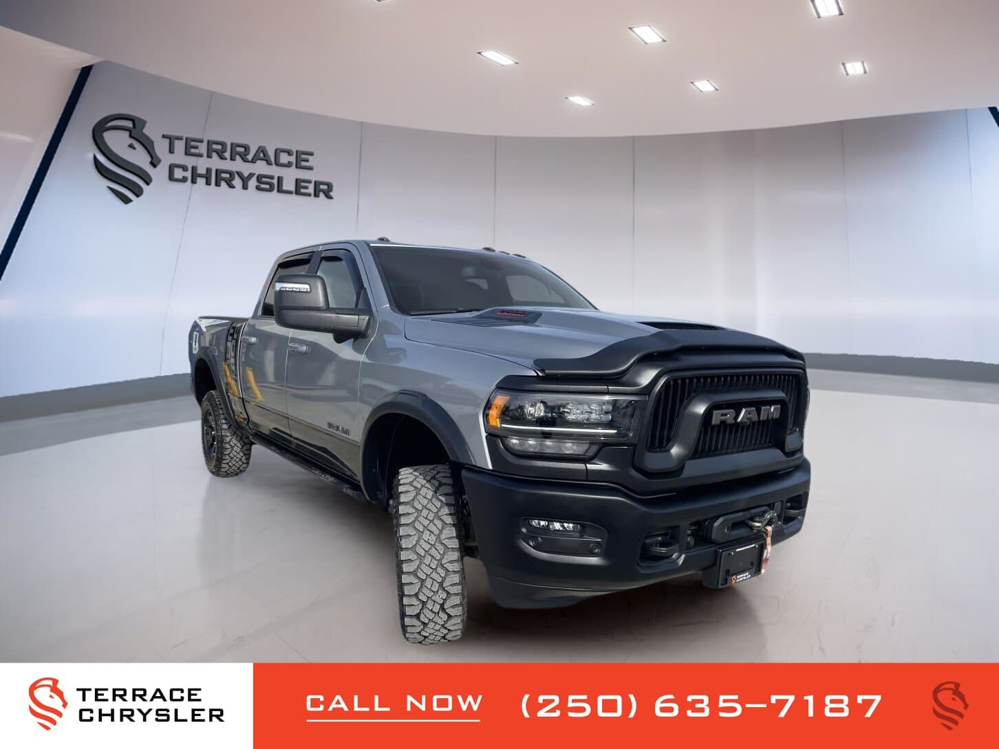 RAM 2500 Power Wagon 4x4 Crew Cab 6'4" Box 2023 — photo 7