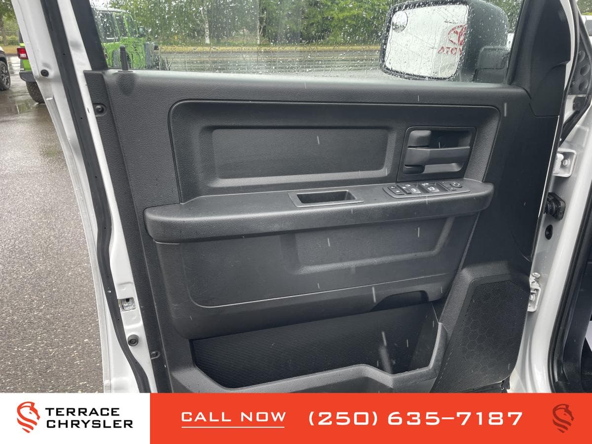 RAM 1500 Classic Tradesman 2019 — photo 11