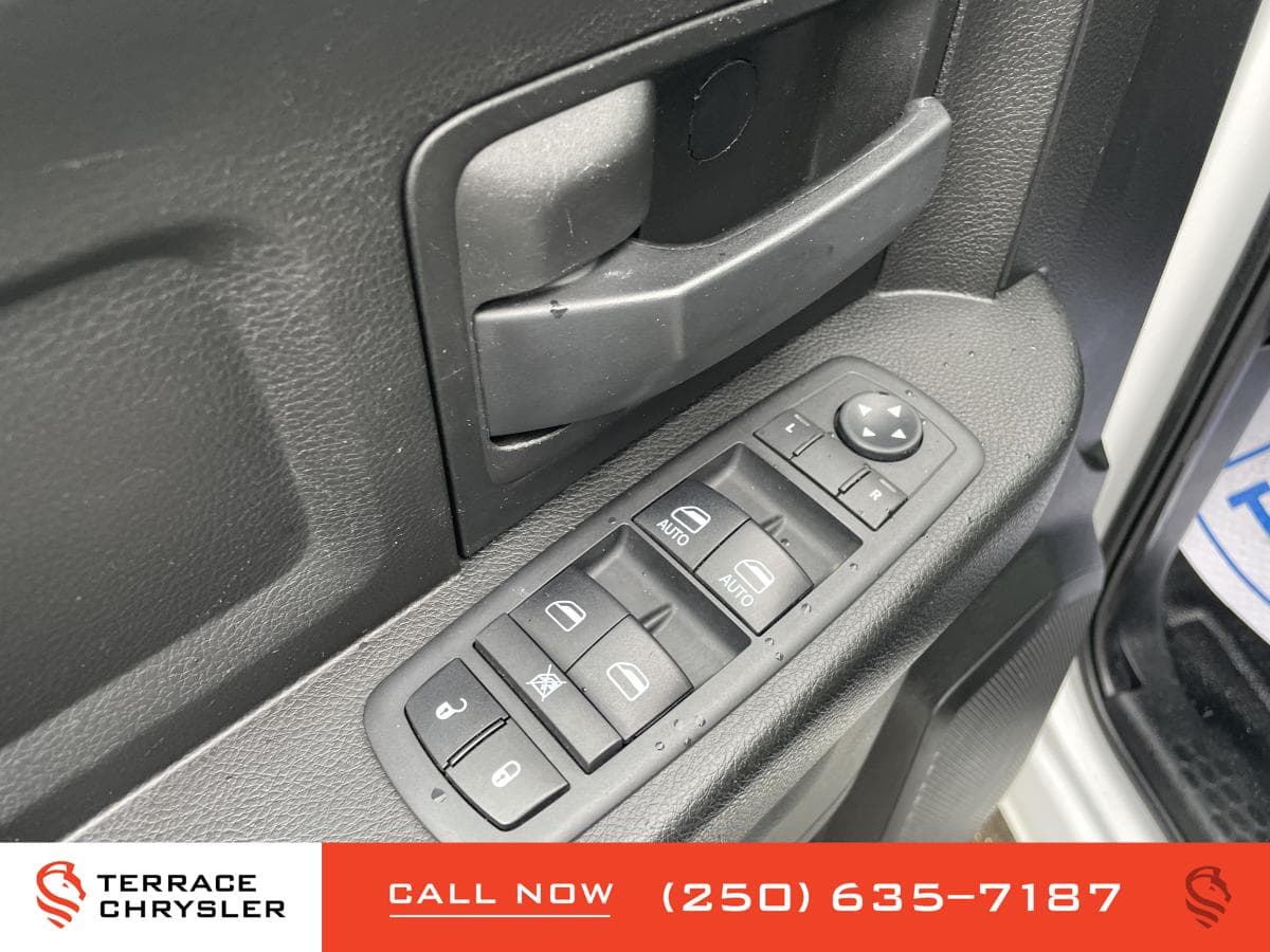 RAM 1500 Classic Tradesman 2019 — photo 12