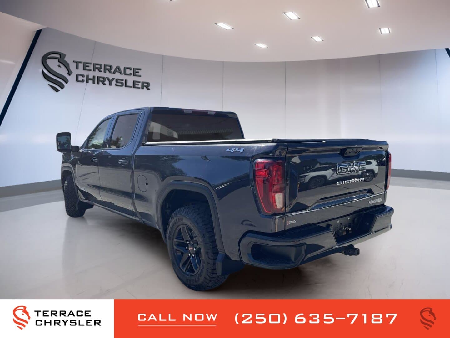 GMC Sierra 1500 Crew Cab Standard Box 4-Wheel Drive Elevation 2023 — photo 4