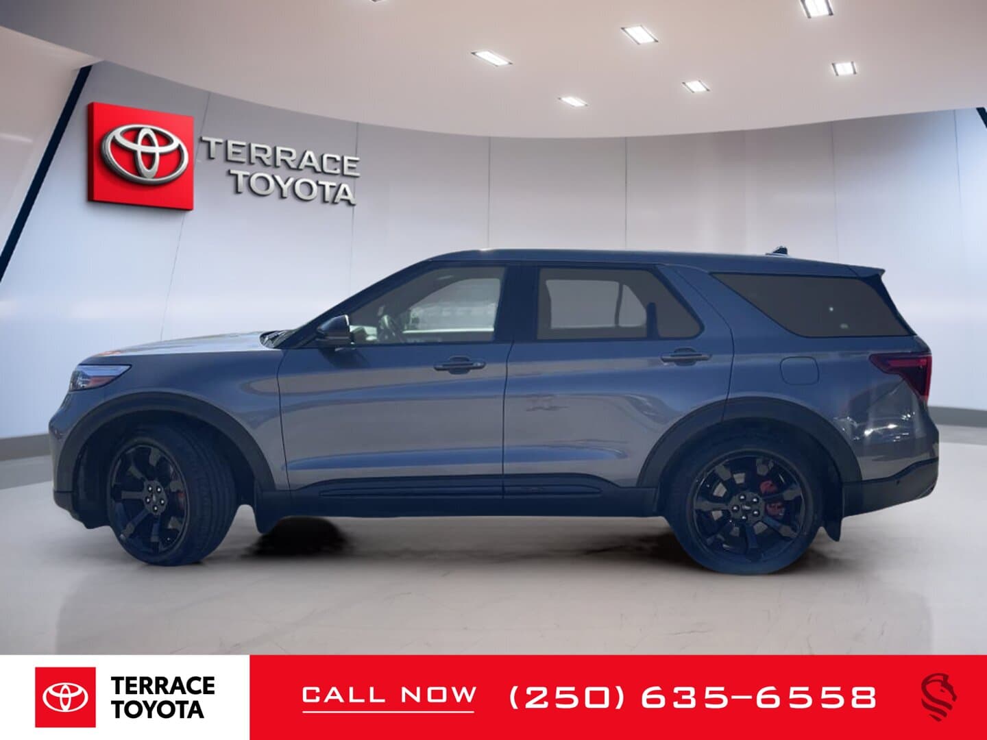 Ford Explorer ST 4WD 2021 — photo 2