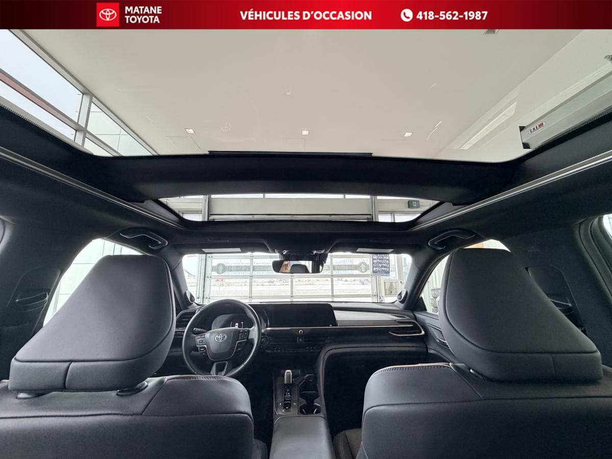 Toyota Crown 2023 — photo 12