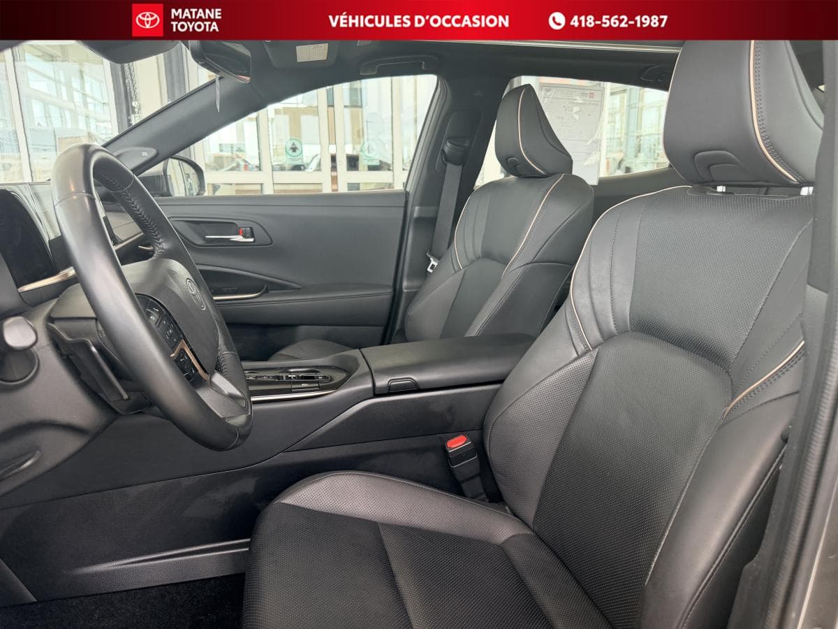 Toyota Crown 2023 — photo 9