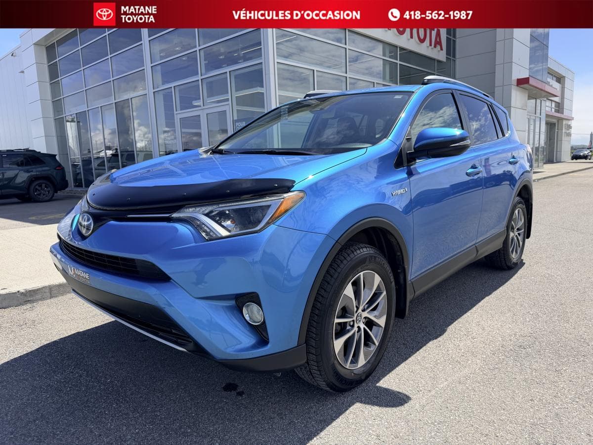 Toyota RAV4 2018 à vendre à Matane