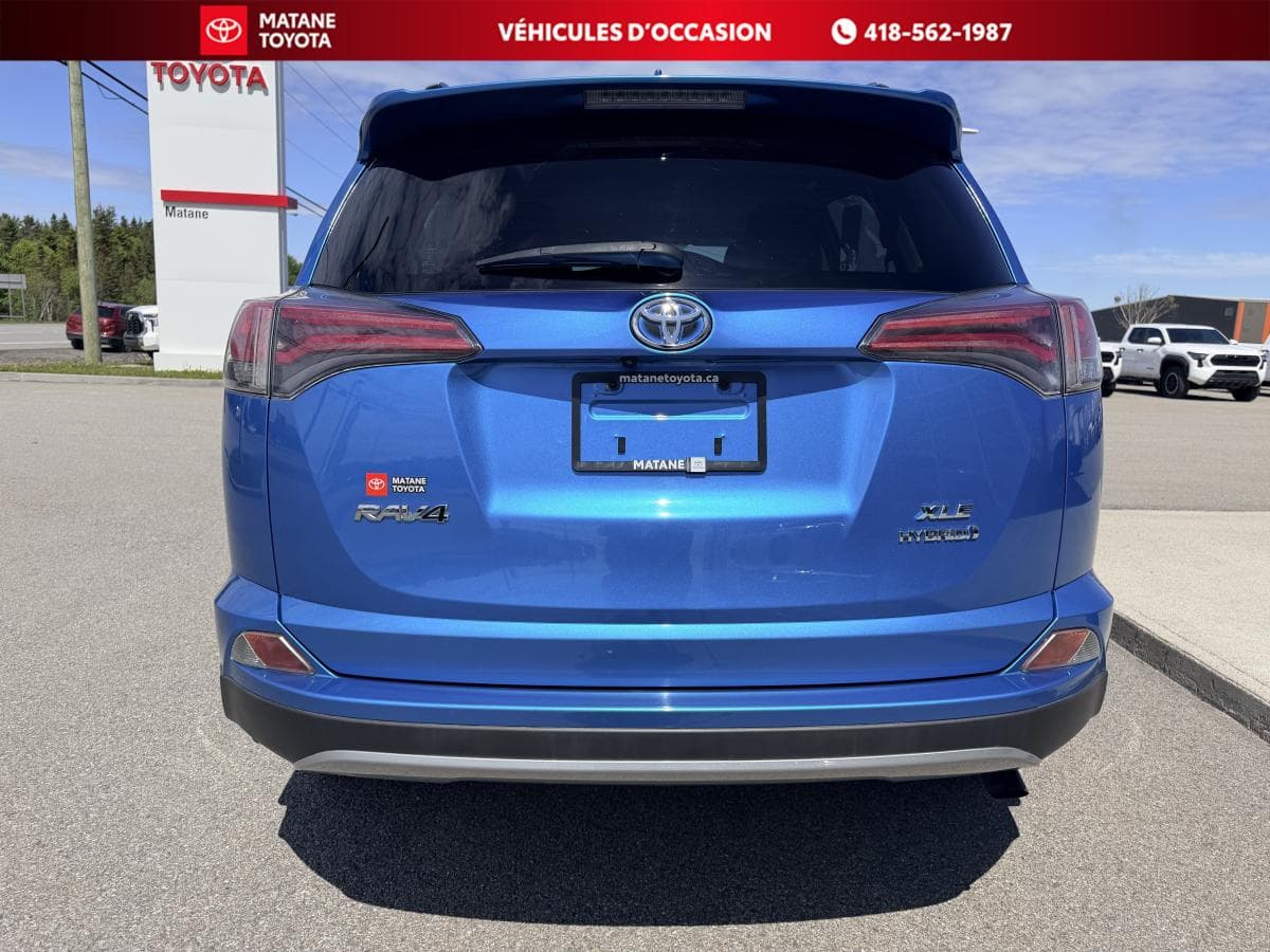 Toyota RAV4 2018 — photo 5