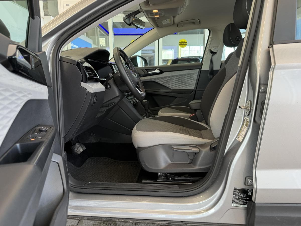 Volkswagen Taos 2023 — photo 10