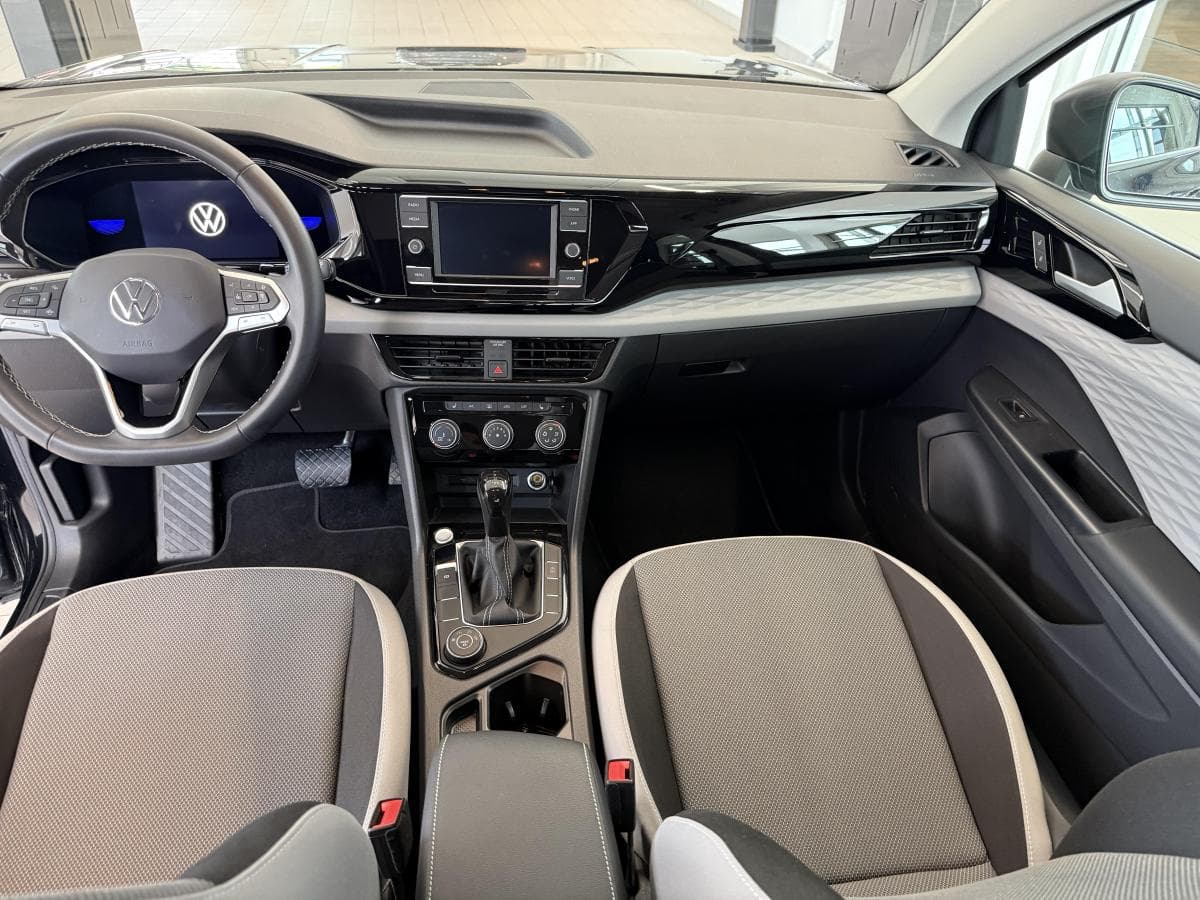 Volkswagen Taos 2023 — photo 11