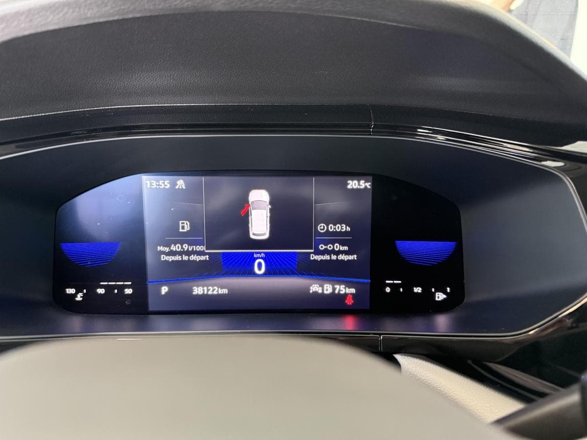 Volkswagen Taos 2023 — photo 17