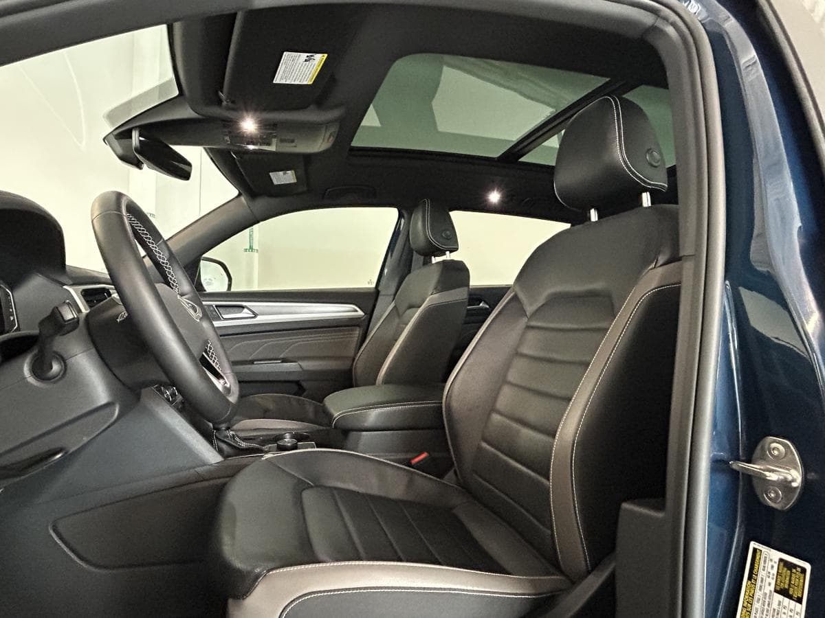 Volkswagen Atlas Cross Sport 2023 — photo 15