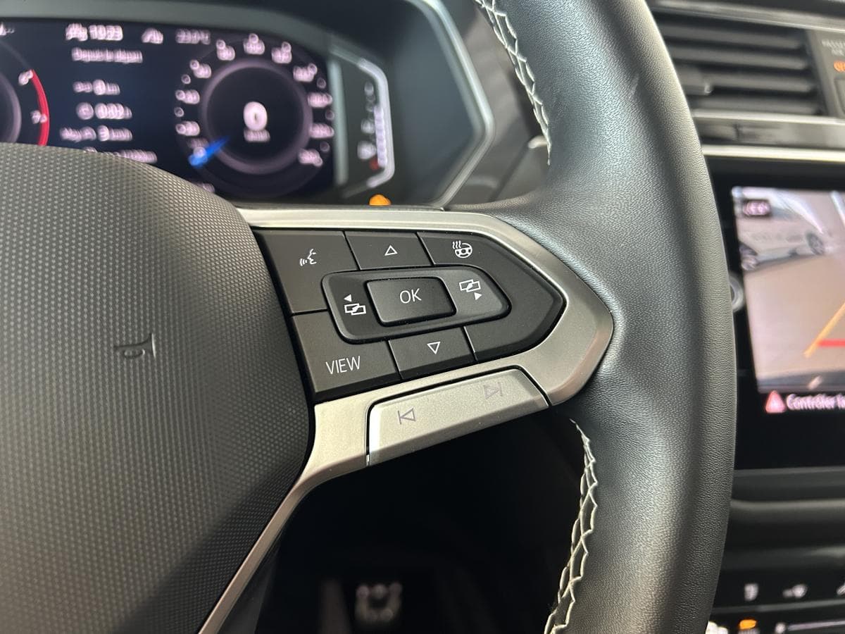 Volkswagen Tiguan 2023 — photo 15