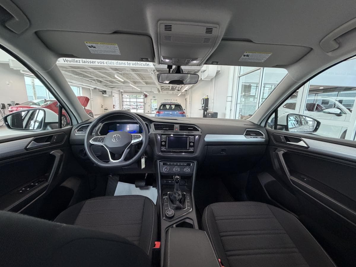 Volkswagen Tiguan 2023 — photo 20