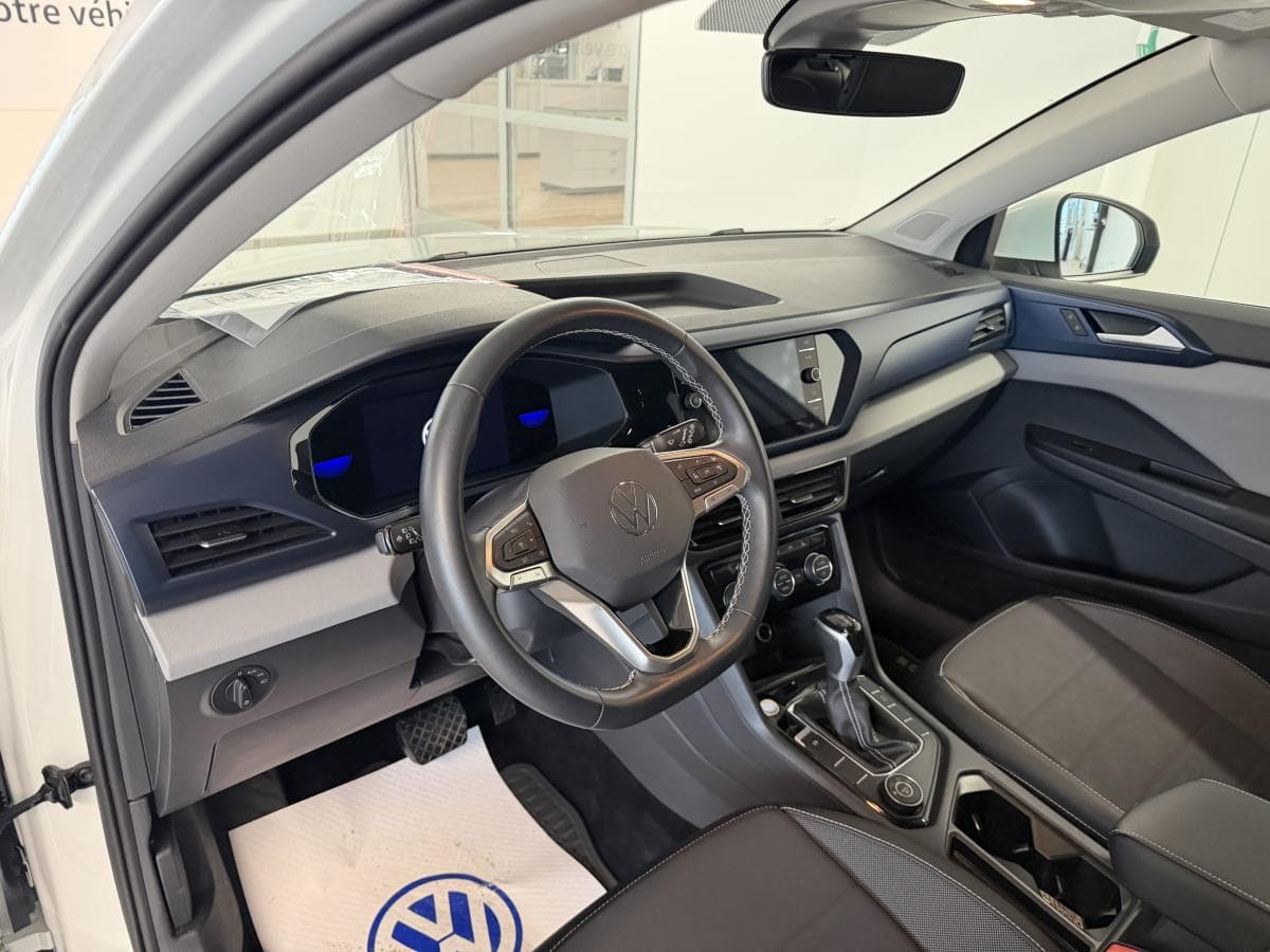 Volkswagen Taos 2023 — photo 10