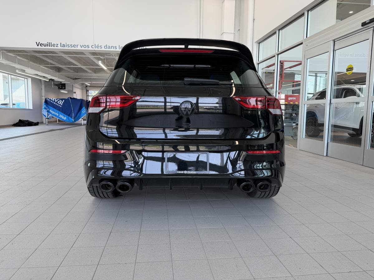 Volkswagen Golf R 2025 — photo 8