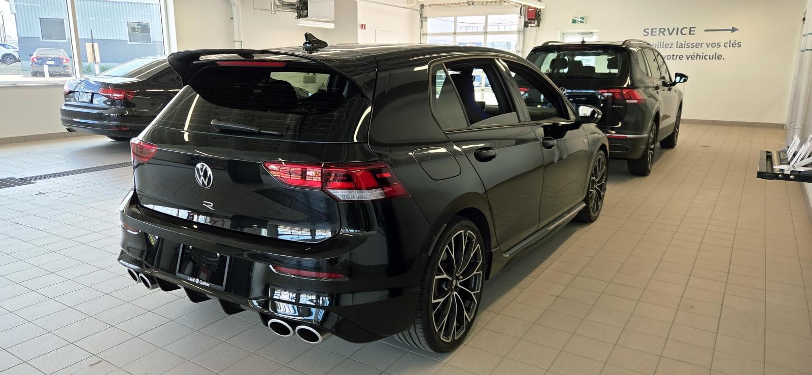 Volkswagen Golf R 2025 — photo 5
