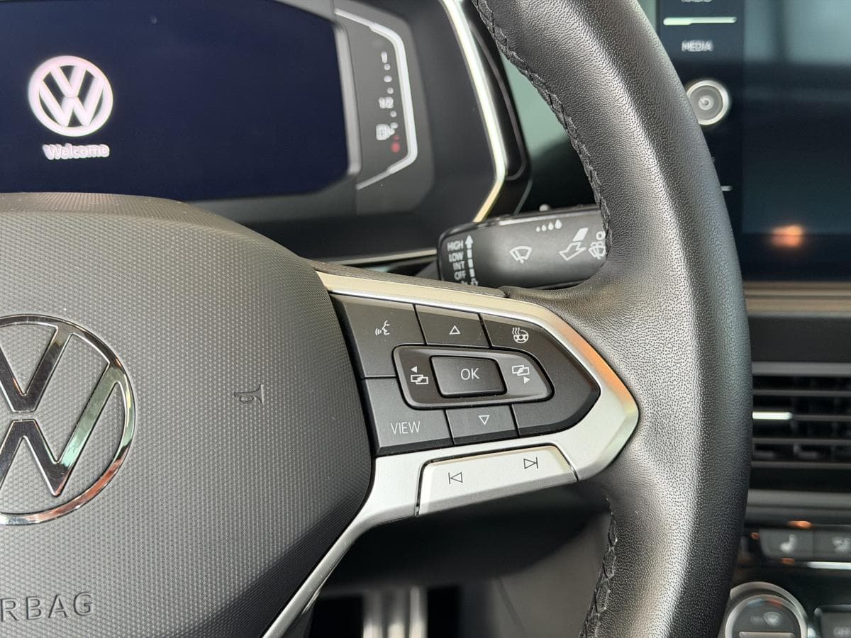 Volkswagen Jetta 2024 — photo 15
