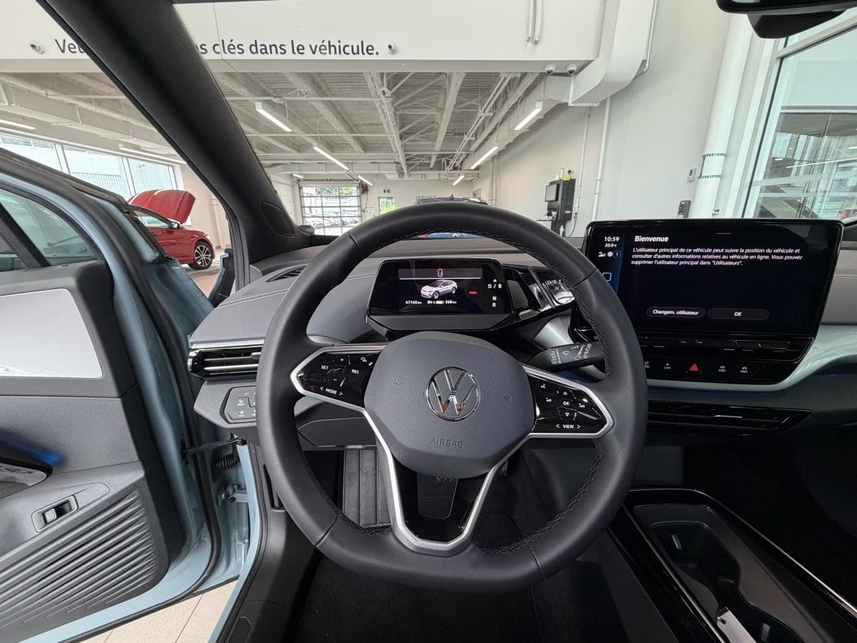Volkswagen ID.4 2023 — photo 13