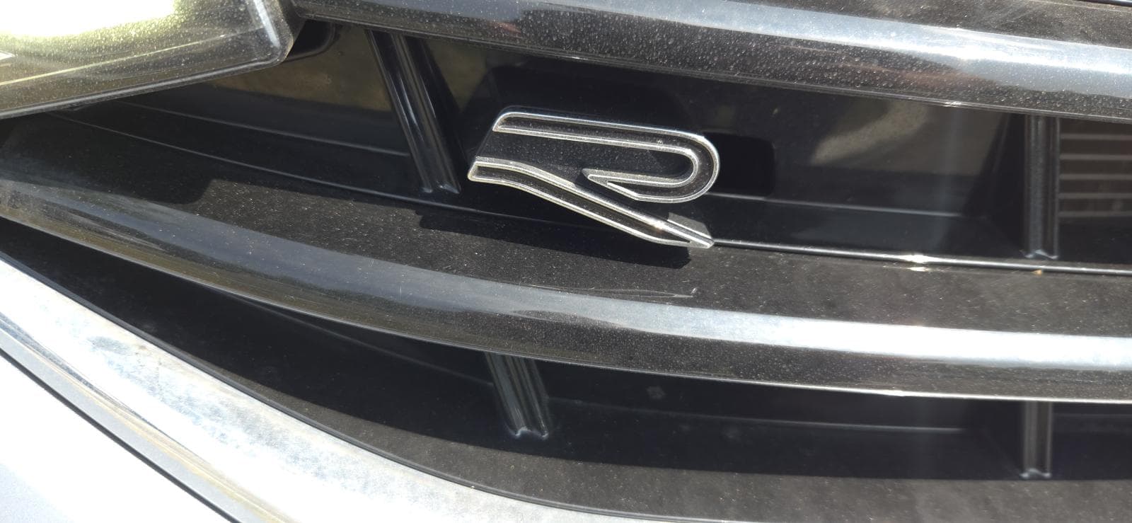 Volkswagen Tiguan 2023 — photo 3