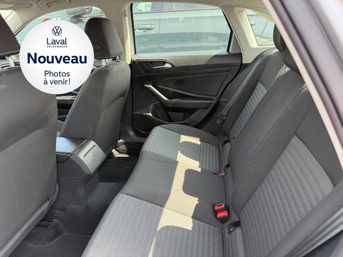 Volkswagen Jetta 2022 — photo 8