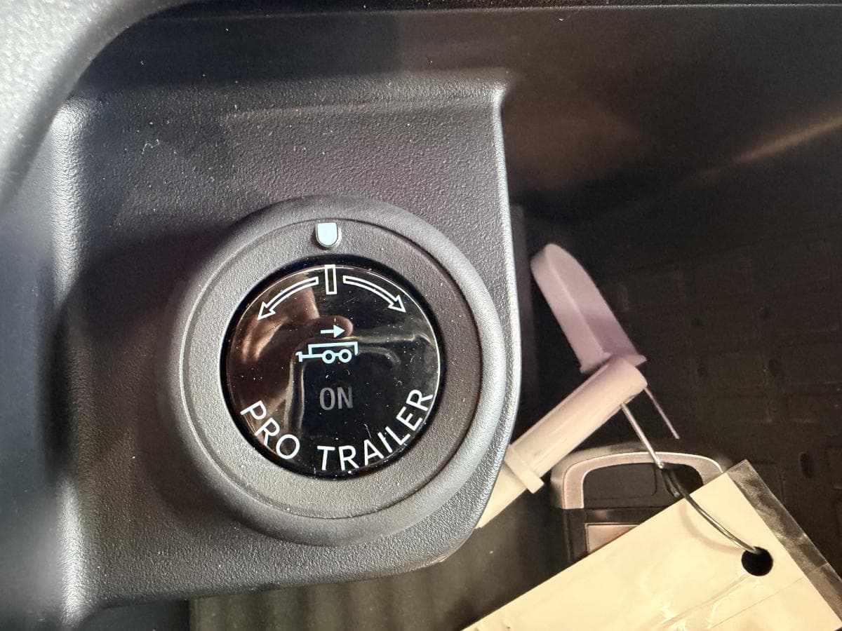 Ford Expedition Platinum Max 4x4 2025 — photo 16