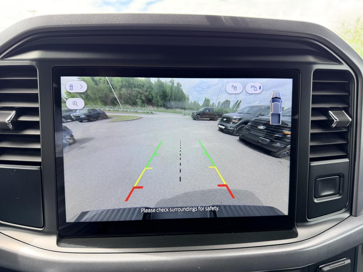 Ford F-150 XLT cabine SuperCrew 4x4 BO&Iuml;TE de 5,5 pi - MARCHE-PIEDS - TOILE DE COFFRE - 2,7L ECOBOOST 2025 — photo 16