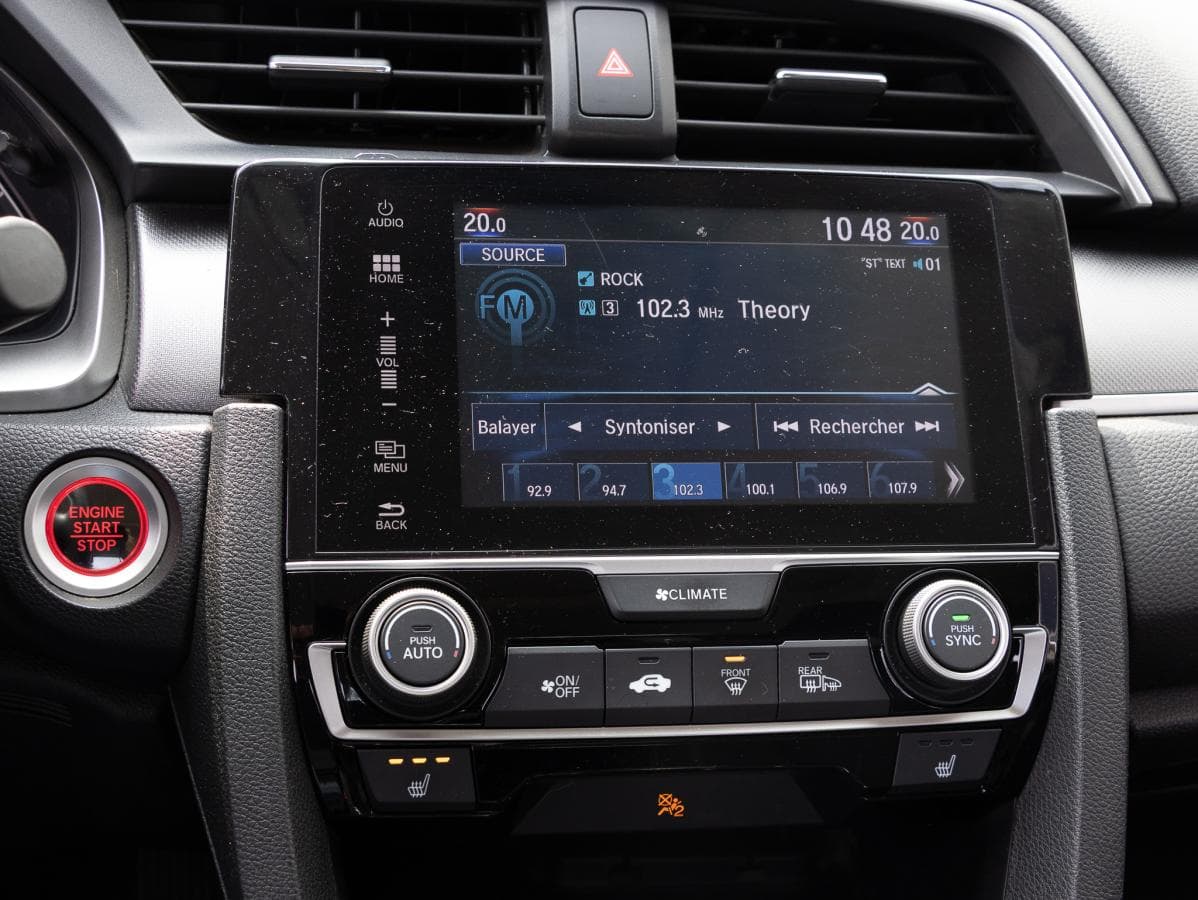 Honda Civic 2018 — photo 19