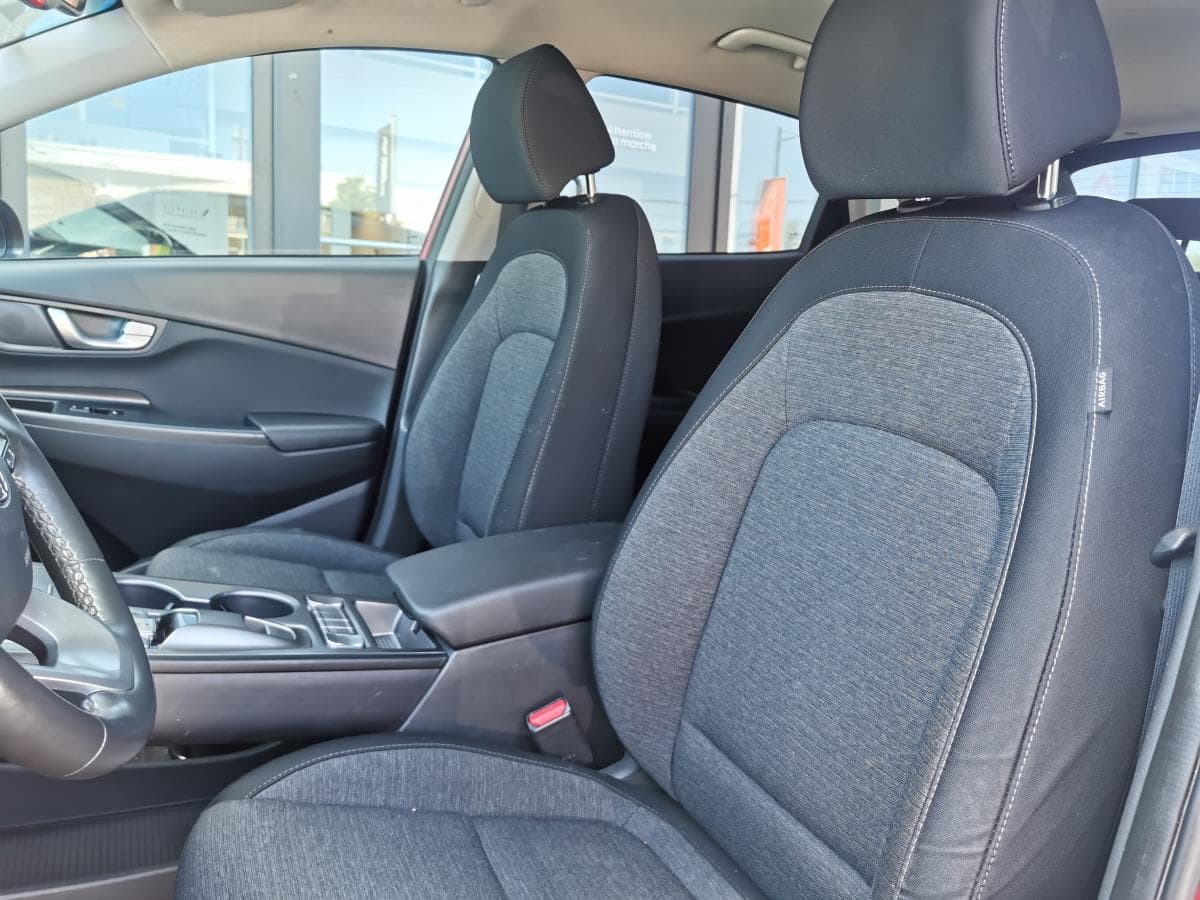 Hyundai Kona Electric 2023 — photo 9