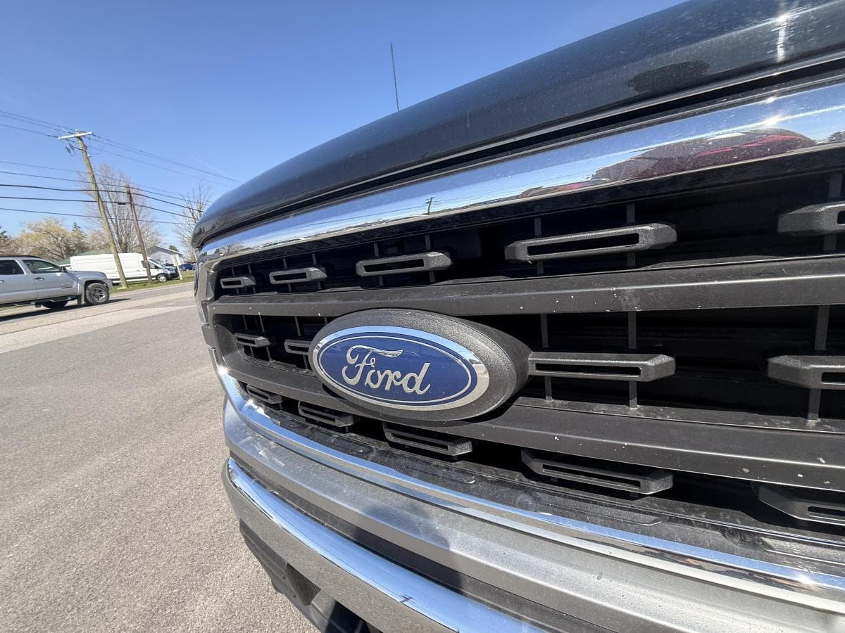 Ford F-150 2023 — photo 3
